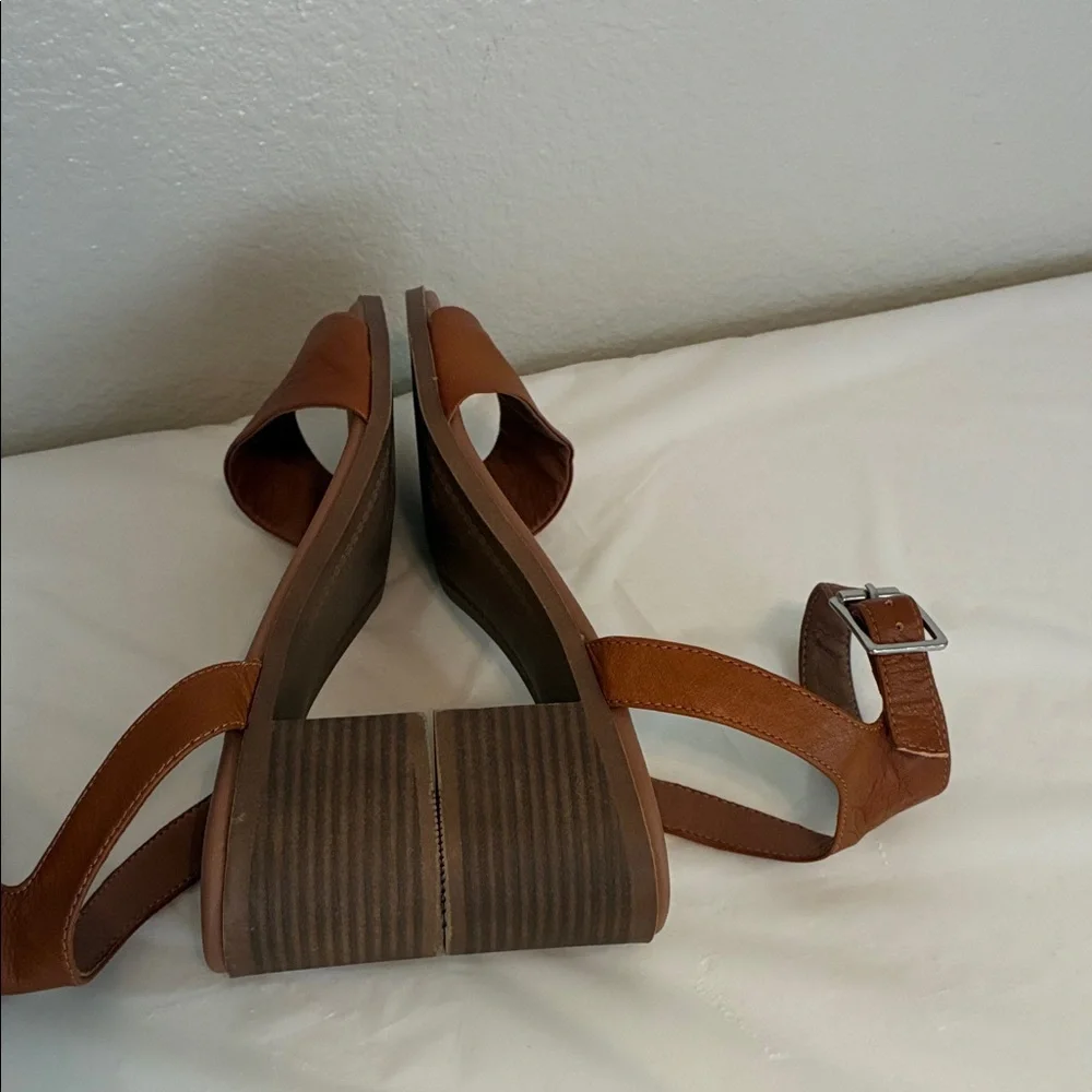Steve Madden Leather Women's cognac Sandals size 8